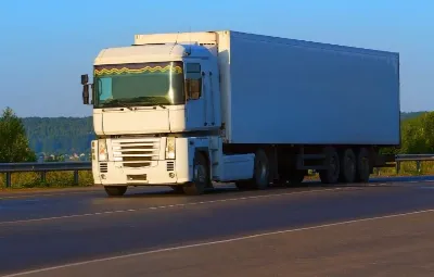 Adana ile Akçaabat Arası Öğrenci Eşyası Taşıma